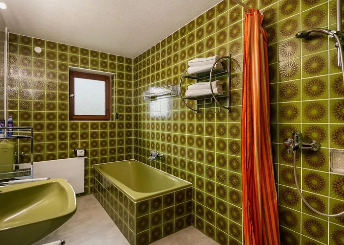 Eifelnatur - Haus 1-2 By Interhome Lejlighed *